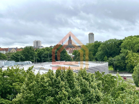 Loggia mit Domblick: Attraktive Wohnung über den Dächern von Köln-Nippes, 50733 Köln, Etagenwohnung zum Kauf