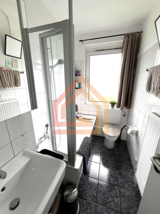 Loggia mit Domblick: Attraktive Wohnung über den Dächern von Köln-Nippes - Photo 5