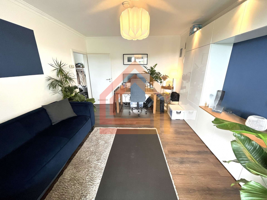 Loggia mit Domblick: Attraktive Wohnung über den Dächern von Köln-Nippes - Photo 2