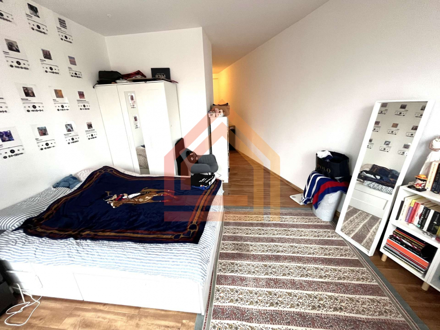 Bezugsfreies Apartment mit Balkon und Stellplatz – Attraktives Renditeobjekt in Hürth - Photo 1